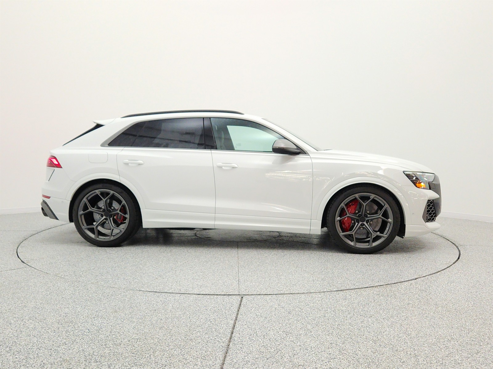 New 2026 Carrara White Audi performance quattro image 4
