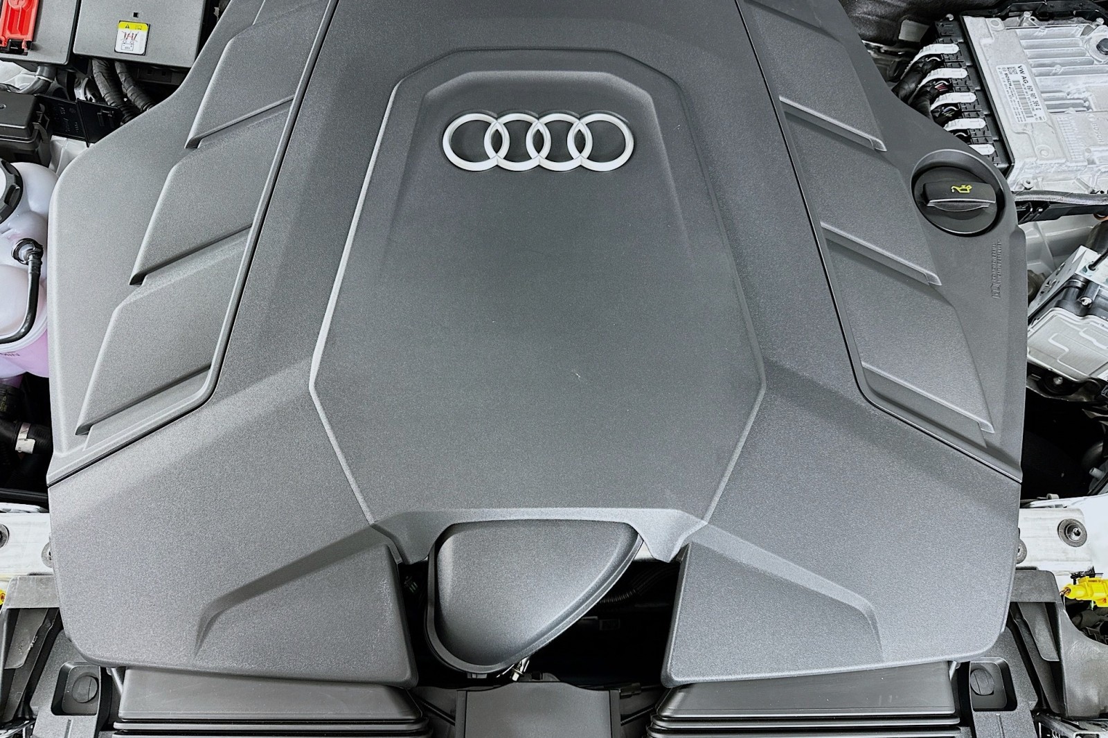 New 2026 Glacier White Metallic Audi Premium Plus image 12