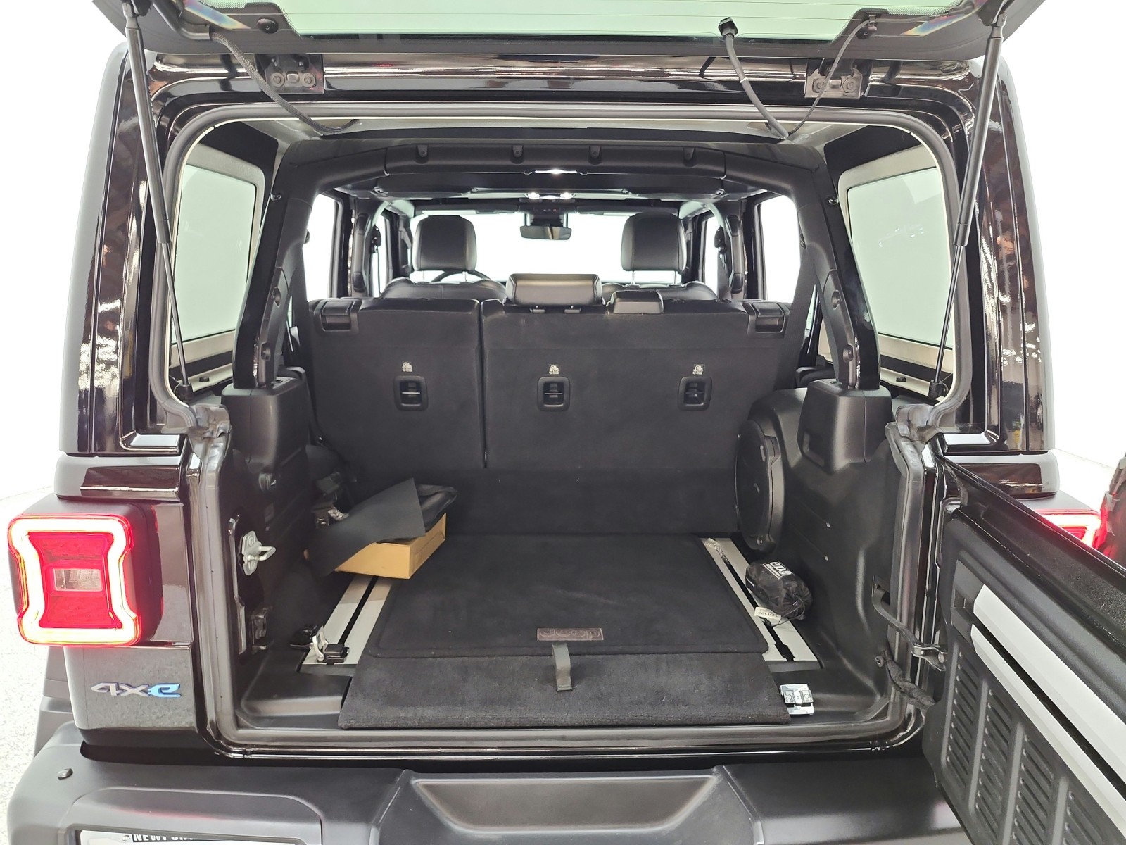 Used 2021 Black Clearcoat Jeep Unlimited Rubicon 4x4 image 20