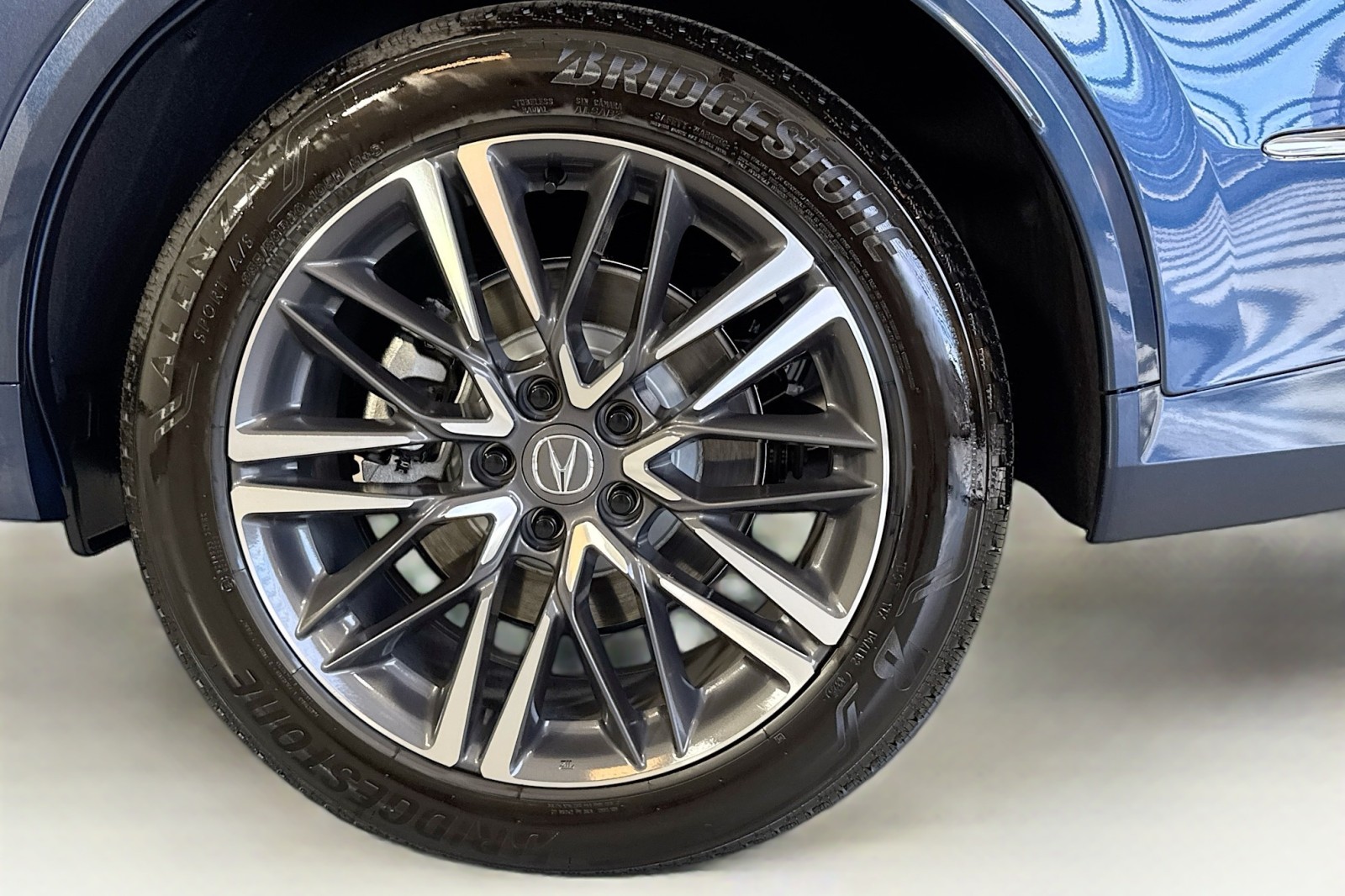 Used 2026 Canyon River Blue Metallic Acura w/Advance Package image 31