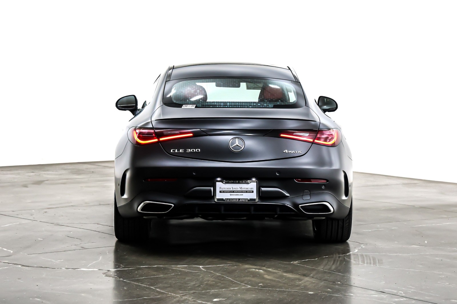 New 2026 MANUFAKTUR Graphite Grey Magno Mercedes-Benz CLE 300 image 3