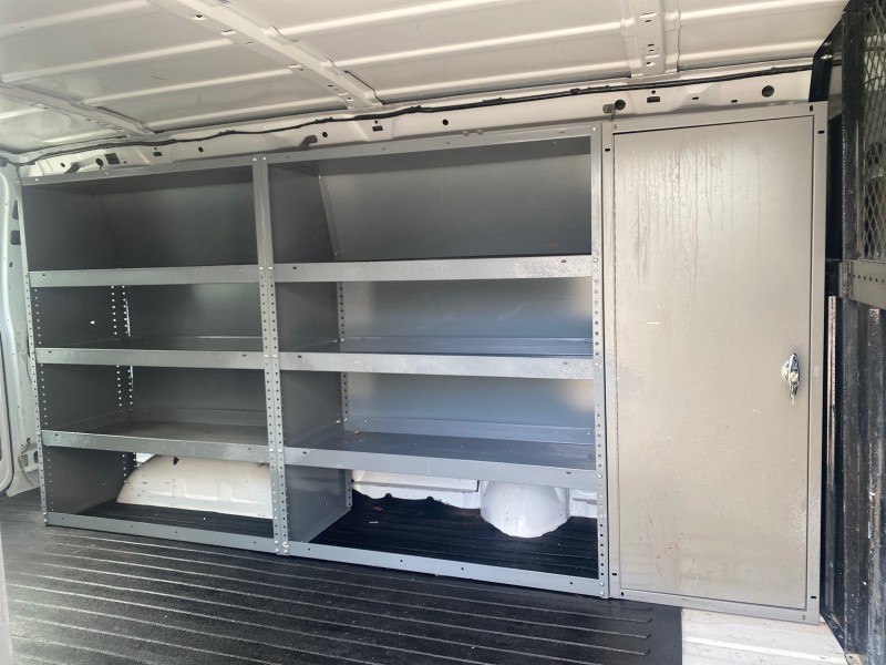 2000 Ford Econoline Cargo Van LOW MILES 68,046 in , 