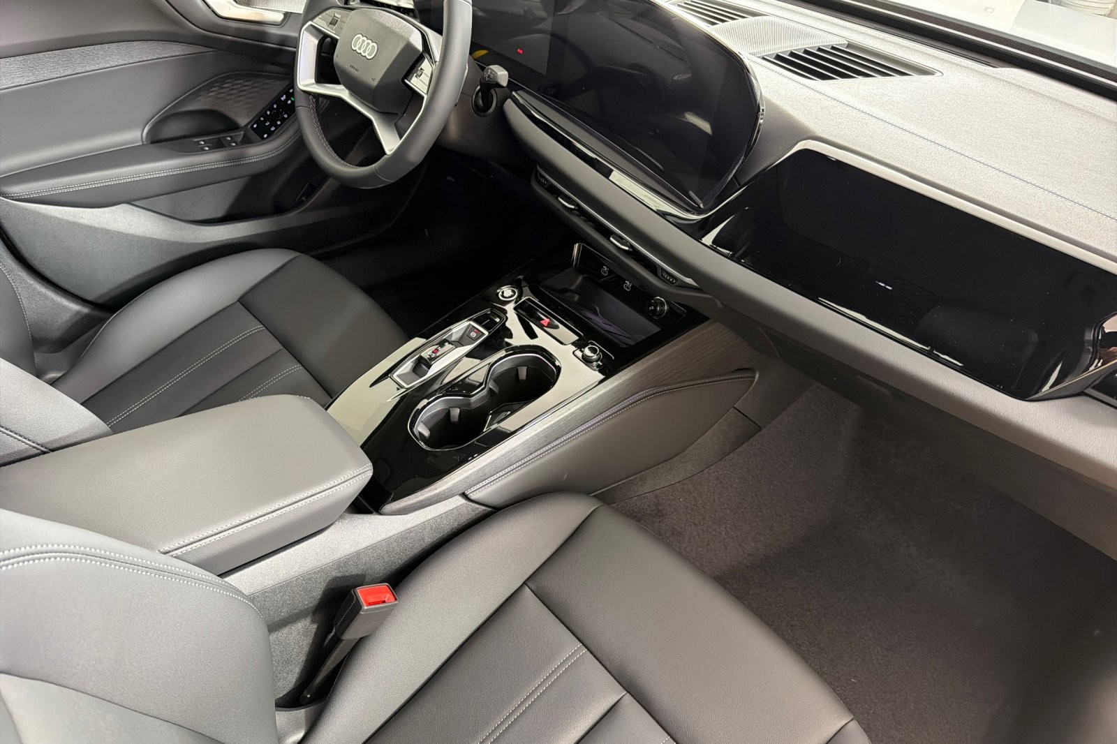 New 2026 Glacier White Metallic Audi Premium Plus 2.0 TFSI quattro image 14