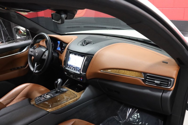 2018 Maserati Levante 4dr Suv in , 