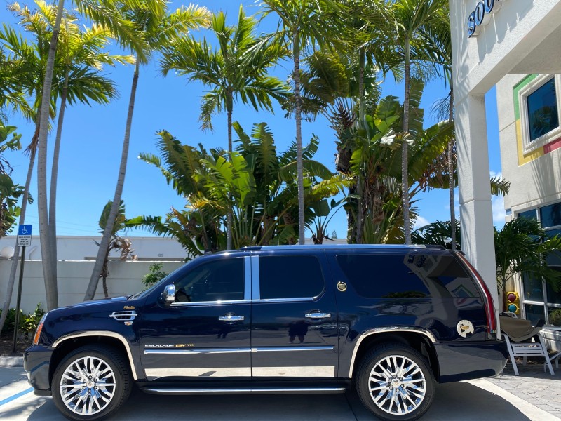2007 Cadillac Escalade ESV SUNROOF AWD LOW MILES 47,118 in , 