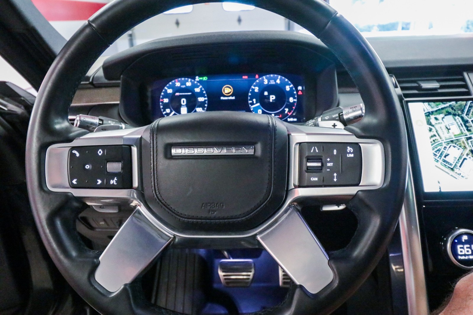 Used Car 2022 Land Rover Discovery  Hse R-dynamic For Sale Under $40,000 In Austin, Texas