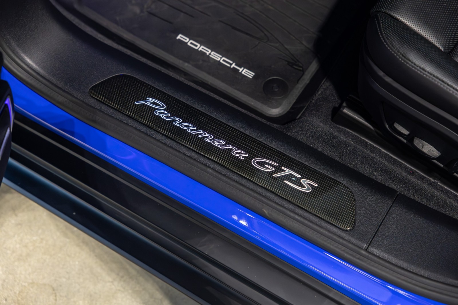 Used Car 2023 Porsche Panamera  Gts - $11k Maritime Blue Paint To Sample - Massage Seats - Exclu For Sale Under $130,000 In Boerne, Texas