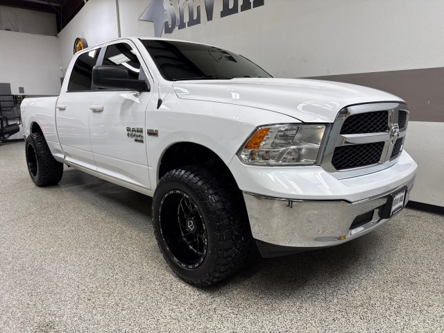 2020 Ram 1500 Classic SLT 4WD 5.7L-V8 in ,