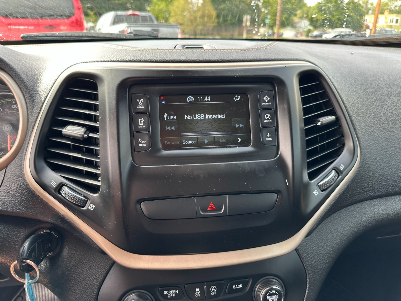 2018 Jeep Cherokee Latitude 19