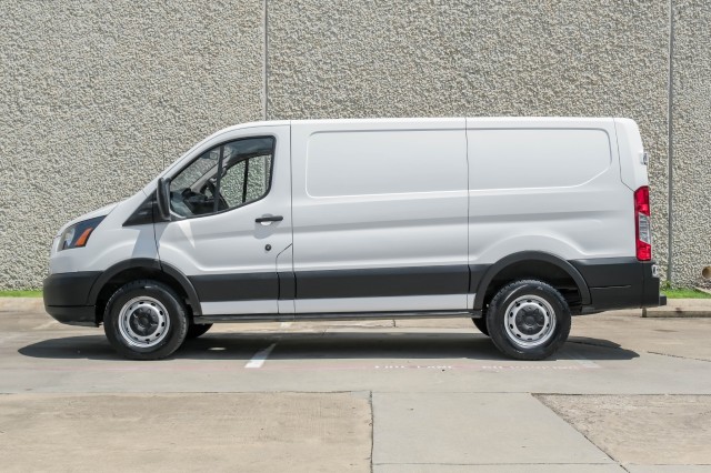 2019 Ford Transit Van  19