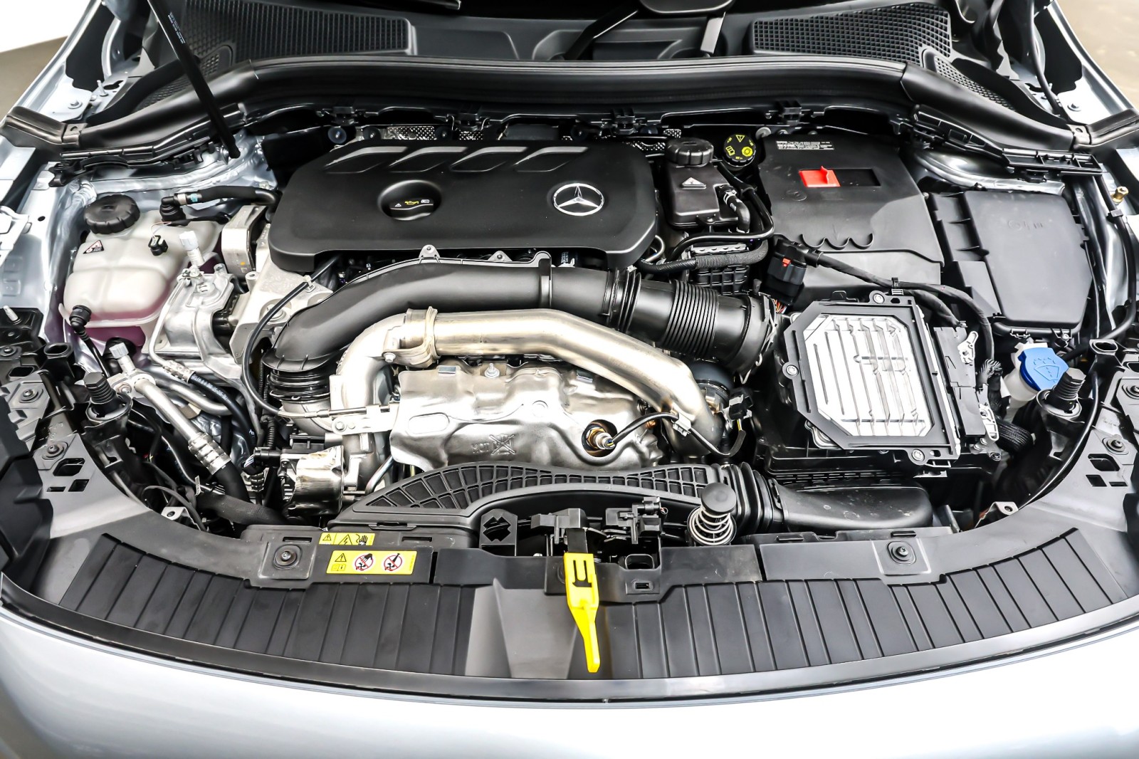 New 2026 Cirrus Silver Metallic Mercedes-Benz GLA 250 image 11