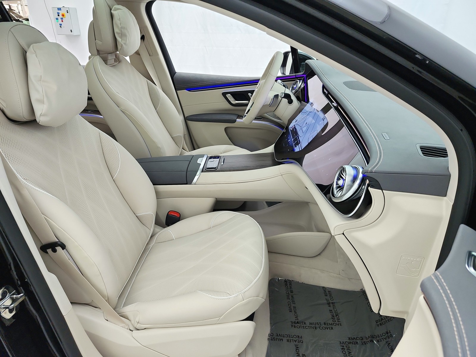 New 2026 Black Mercedes-Benz EQS 400 image 12