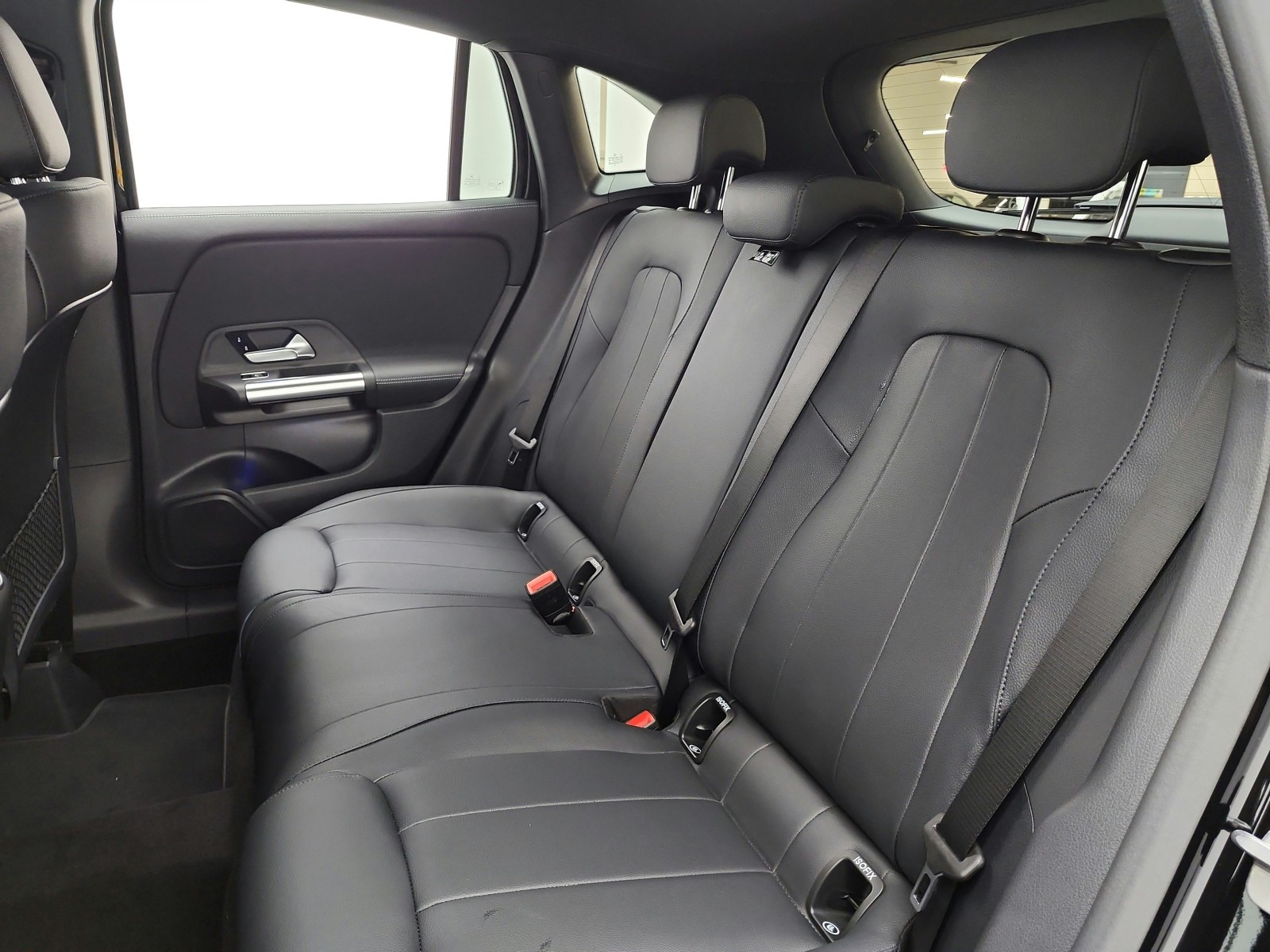 New 2026 Night Black Mercedes-Benz GLA 250 SUV image 11