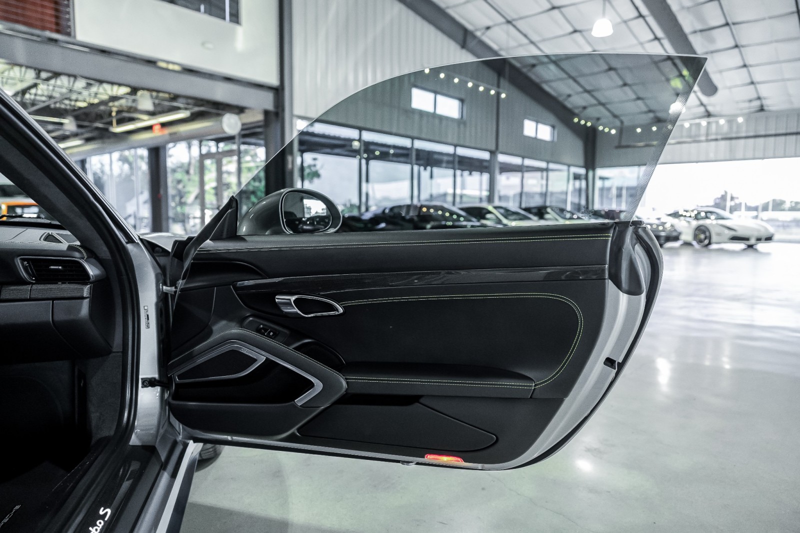 Used Car 2018 Porsche 911  Turbo S For Sale Under $160,000 In Boerne, Texas