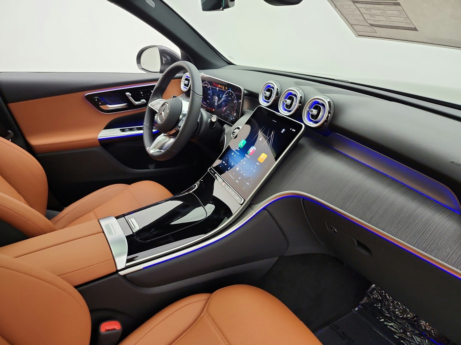 New 2027 Graphite Grey Metallic Mercedes-Benz GLC 300 SUV image 15
