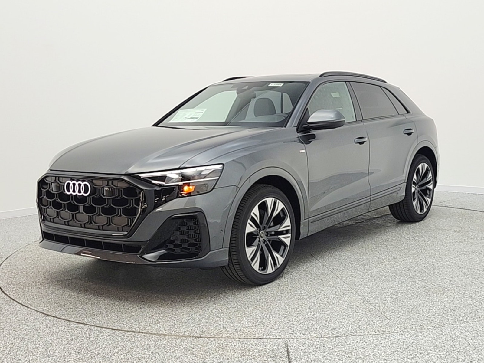 2026 Audi Q8 Premium Plus quattro