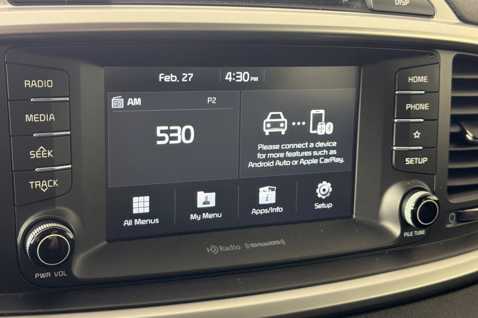 Used 2019 GRAVITY GREY Kia L FWD image 17