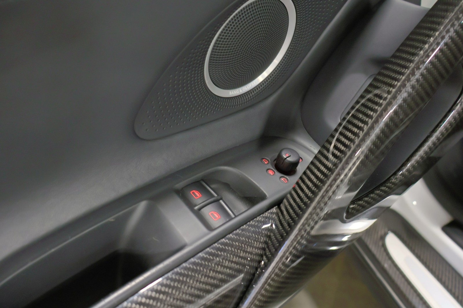 2012 Audi R8 Coupe Auto quattro 5.2L CarbonSideBlades EnhancedL 39