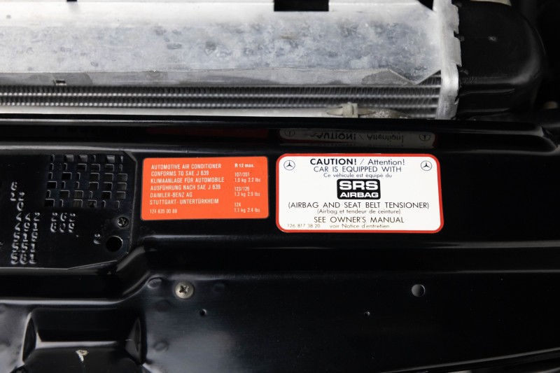 1989 Mercedes-Benz 560SL 560SL in , 