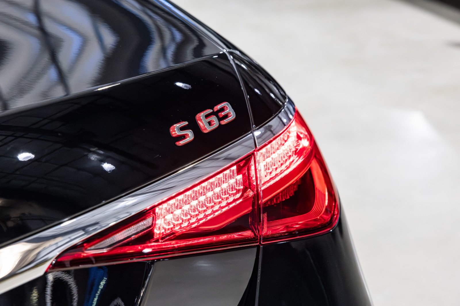 Used Car 2025 Mercedes-benz S-class  Amg S 63 E For Sale Under $180,000 In Boerne, Texas