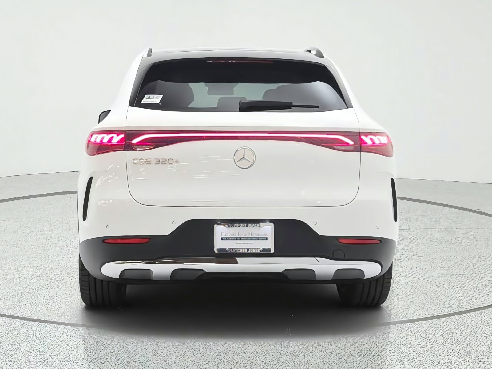 New 2027 Polar White Mercedes-Benz EQE 320+ SUV image 6