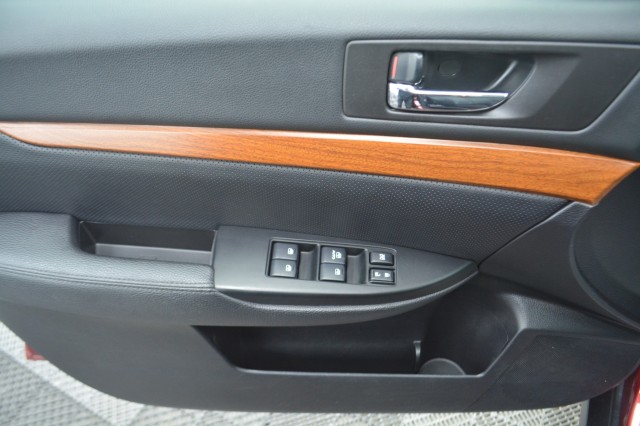 Used 2014 Subaru Outback 2.5i Limited Sedan for sale in Geneva NY