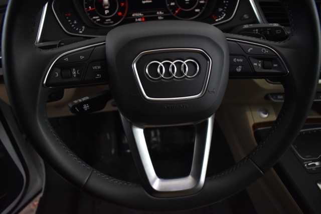 2018 Audi Q5 Navi Leather Pano Roof Bang&Olufsen Sound BLIS Rea 16