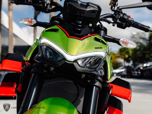 Ducati STREETFIGHTER
