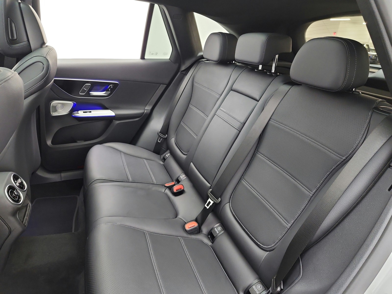 New 2027 MANUFAKTUR Alpine Grey Mercedes-Benz GLC 300 4MATIC® SUV image 11