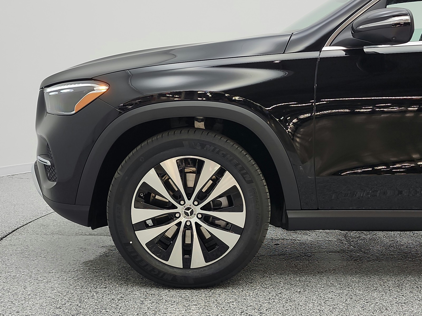 New 2026 Black Mercedes-Benz GLE 350 image 15