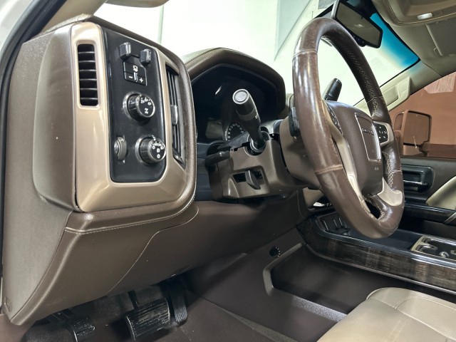 2016 GMC Sierra 3500HD Denali DRW 4WD Duramax in , 