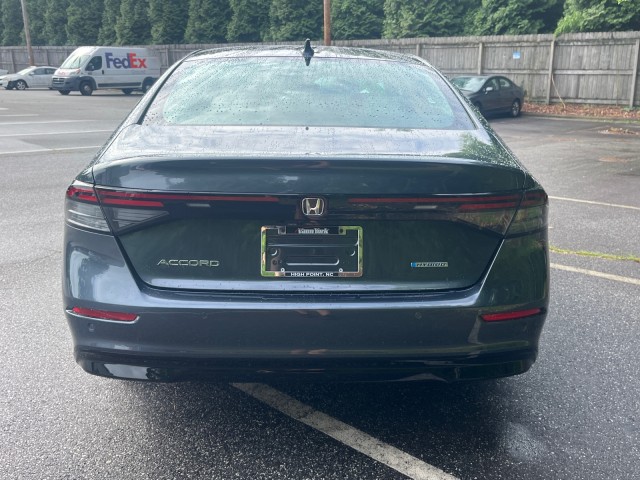 HondaAccord Hybrid10