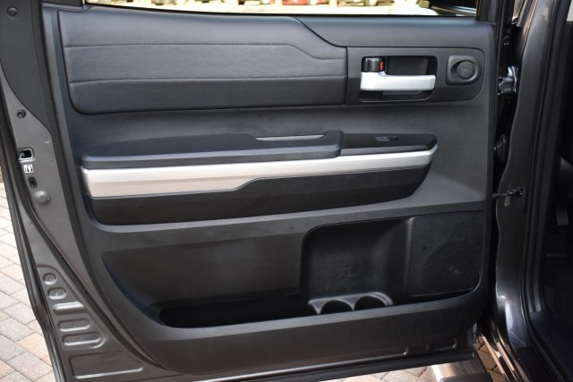 2017 Toyota Tundra 4WD Limited Navi Leather Heated Seats TRD Performance  31