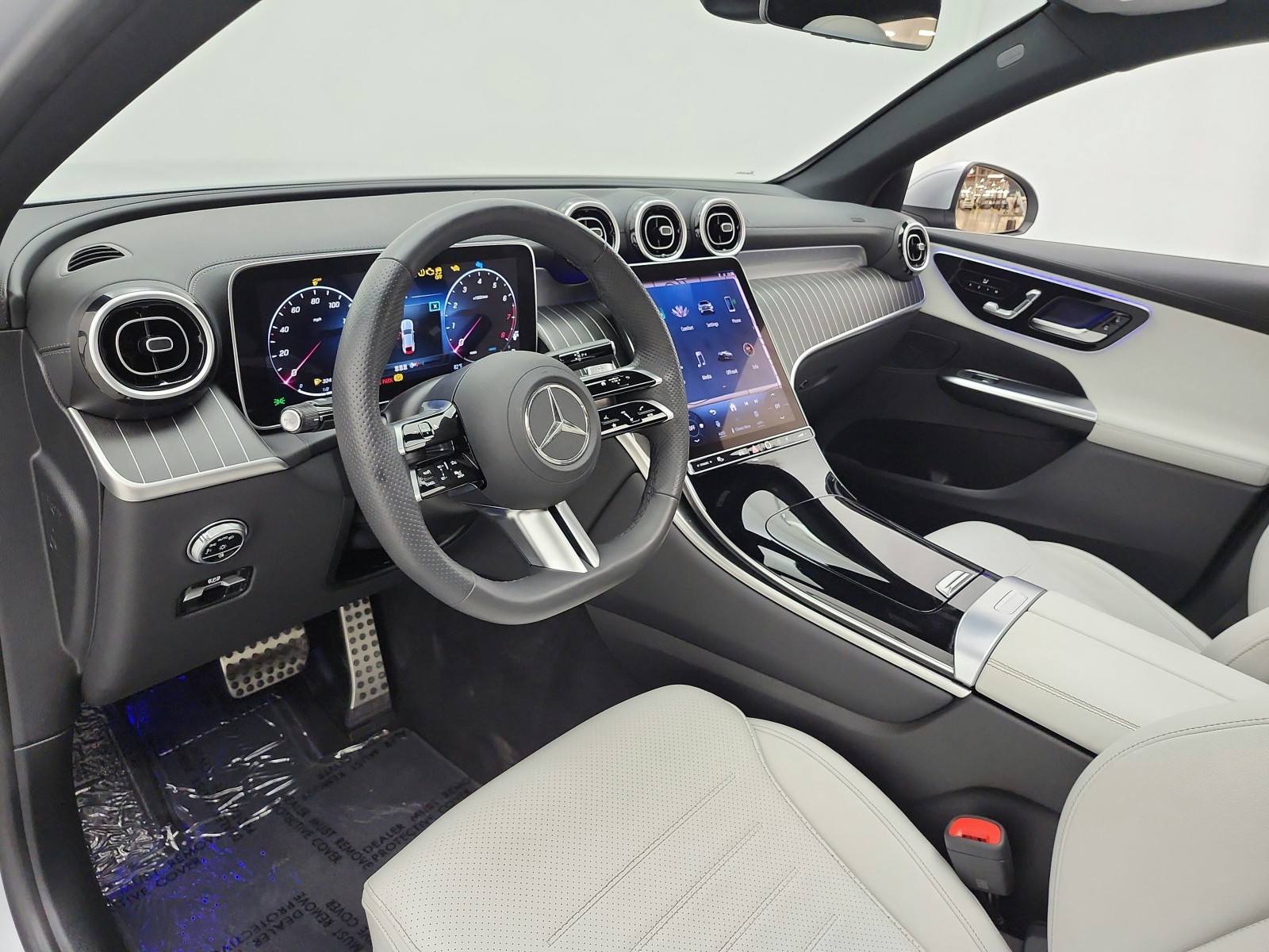 Used 2024 Cirrus Silver Metallic Mercedes-Benz GLC 300 4MATIC® Coupe image 12
