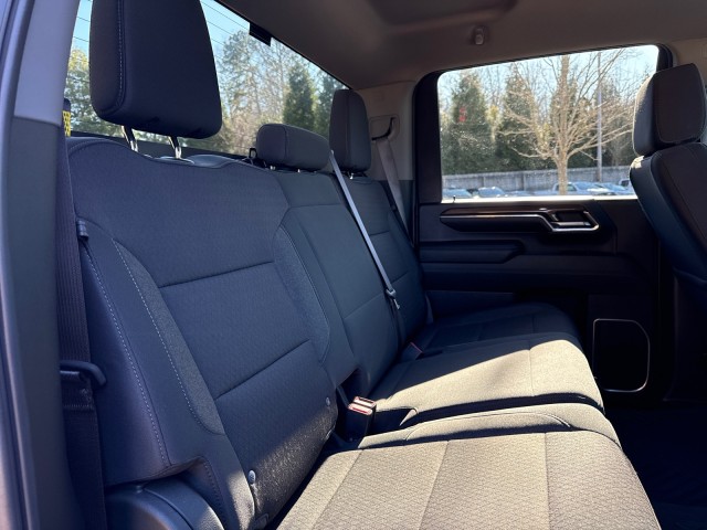 ChevroletSilverado 2500HD44