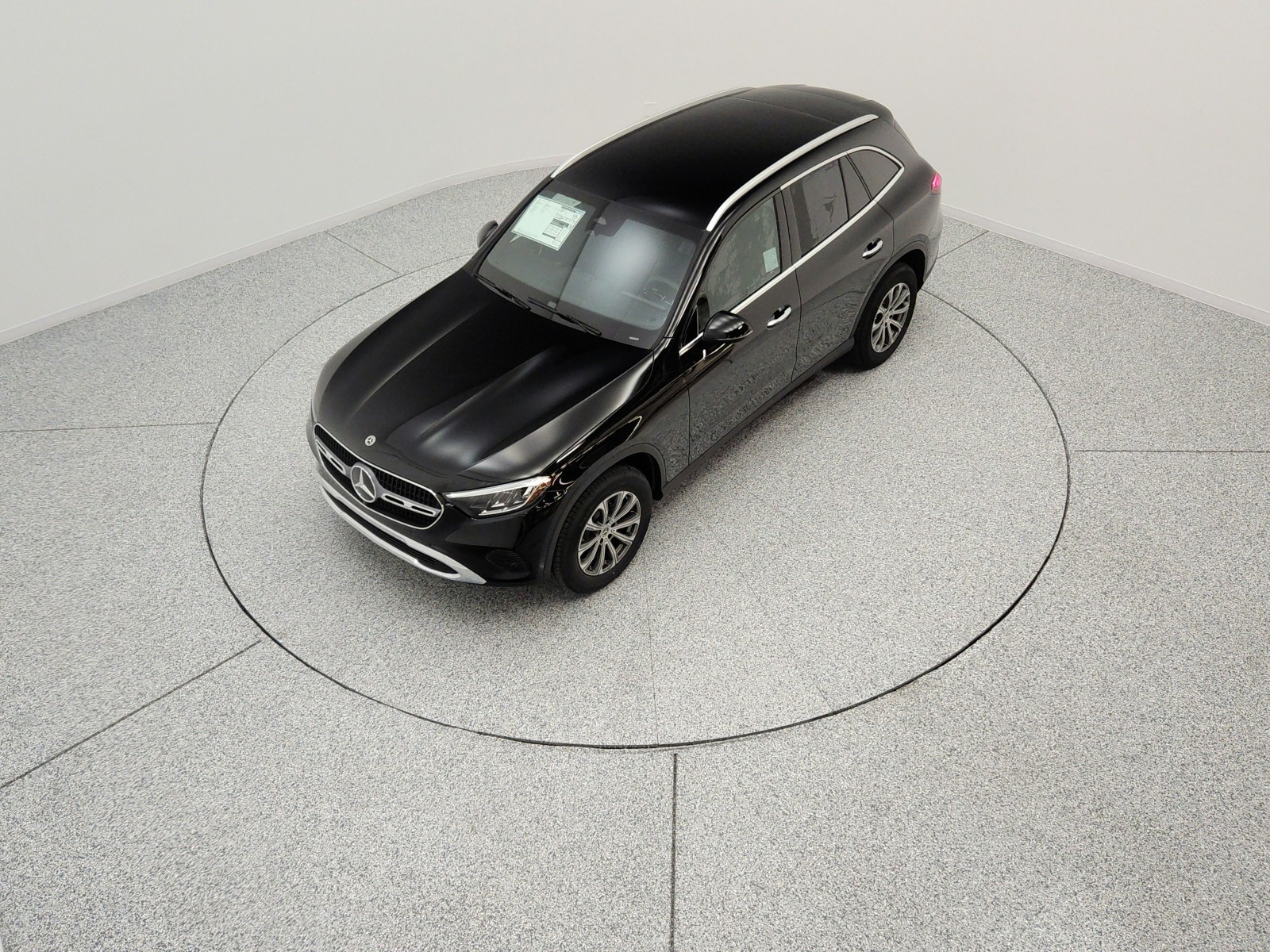 New 2026 Black Mercedes-Benz GLC 300 SUV image 9
