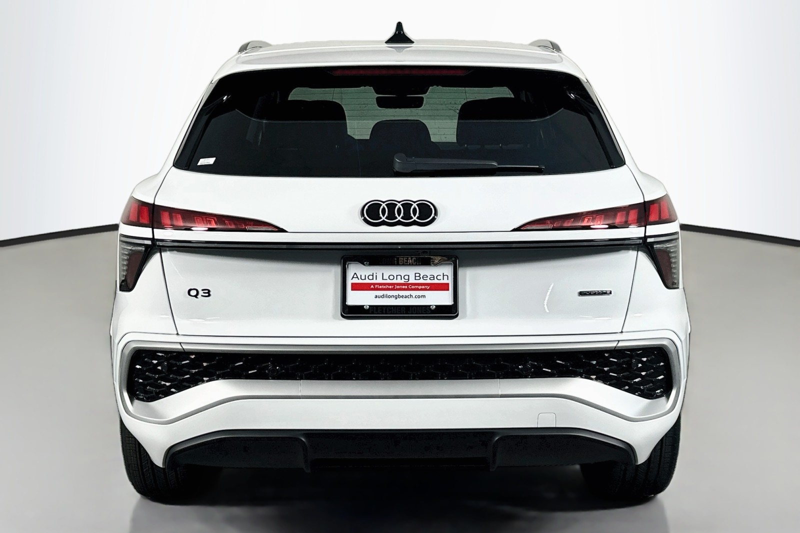 New 2026 Arkona White Audi S line image 3