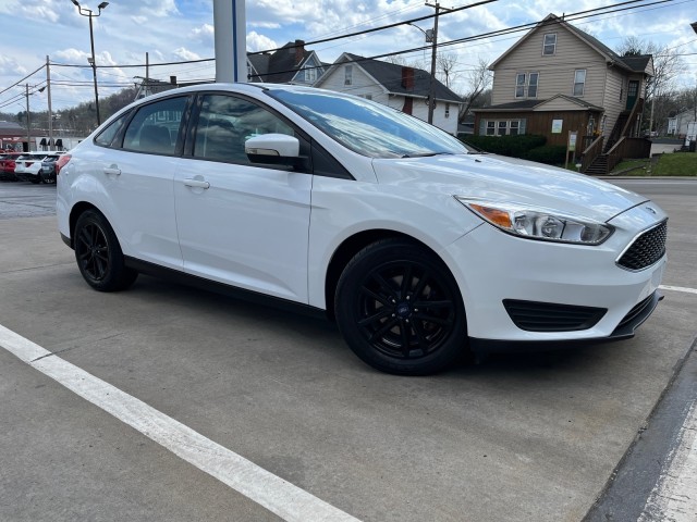 White 2017 Ford Focus SE Sedan Front-Wheel Drive Automatic