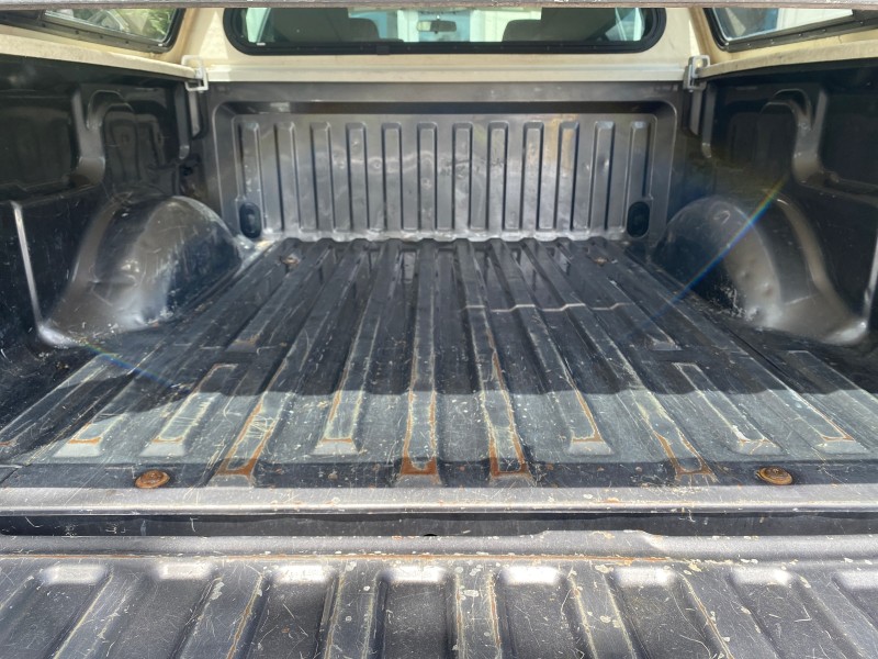 2010 Ford F-150 4 DR CREW XL LOW MILES 34,625 in , 