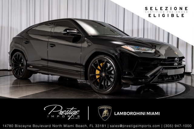 /2024 Lamborghini Urus