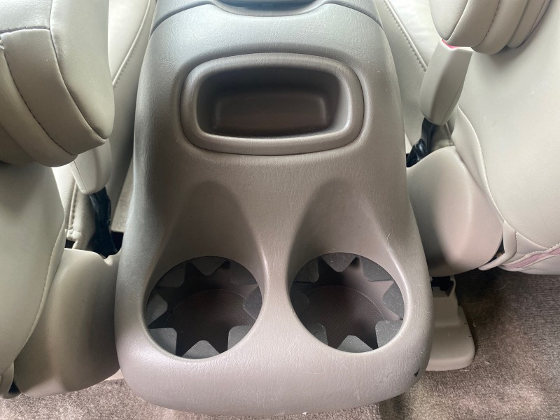 2006 Toyota Tundra SR5 4 DR CREW LOW MILES 93,838 in ,