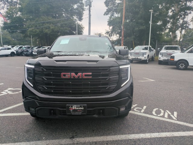 2024 GMC Sierra 1500 Elevation 2