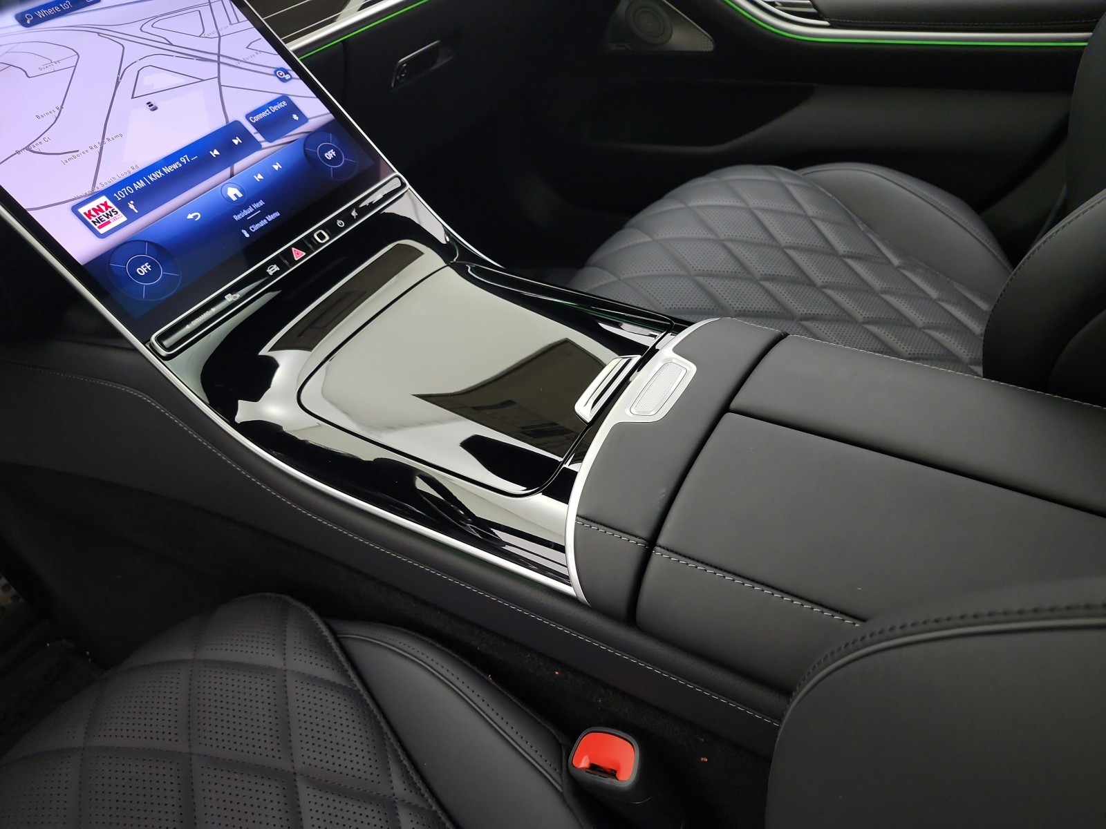 New 2026 MANUFAKTUR Moonlight White Metallic Mercedes-Benz S 500 image 10