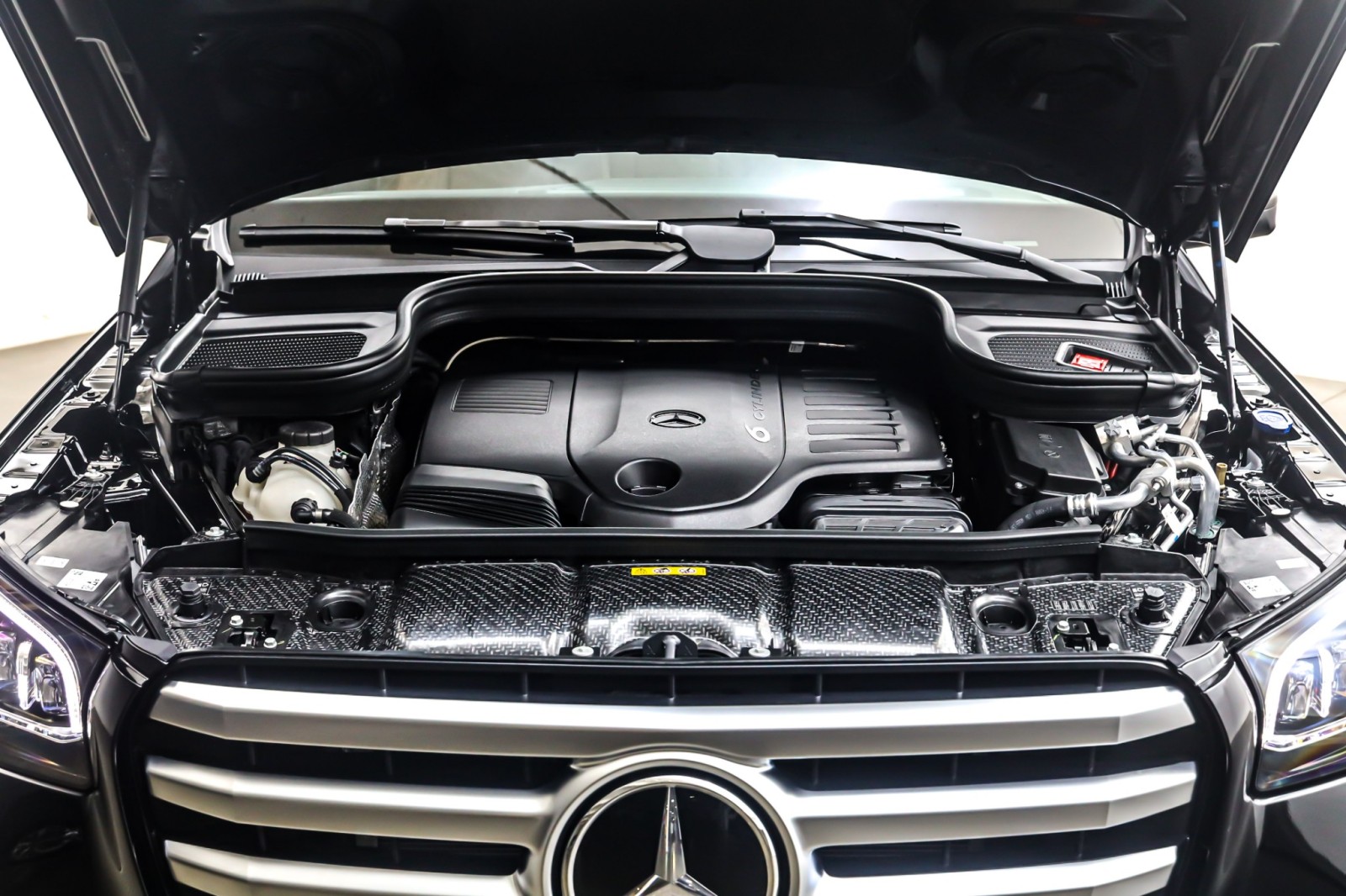 New 2026 Obsidian Black Metallic Mercedes-Benz GLS 450 image 11