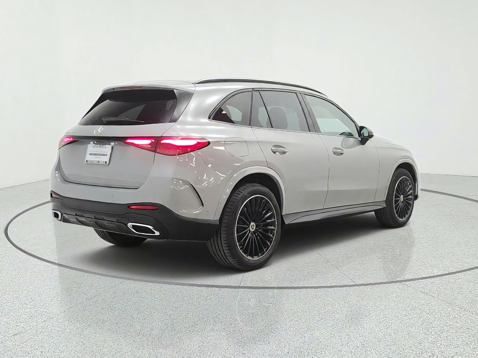 New 2027 MANUFAKTUR Alpine Grey Mercedes-Benz GLC 300 SUV image 5