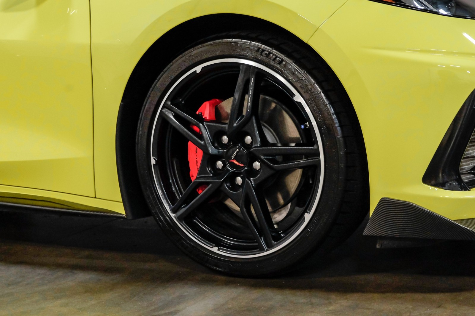 2021 Chevrolet Corvette Stingray Coupe 2LT SuspLift CarbonFiberPkg Perform 42