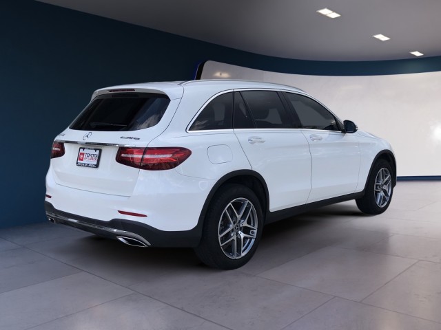 2019 Mercedes-Benz GLC GLC 300 5