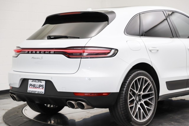 2021 Porsche Macan S 11