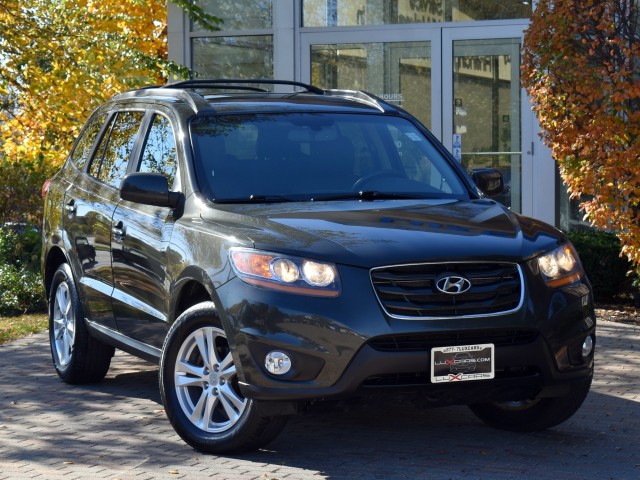 2011 Hyundai Santa Fe Keyless Entry Heated F/Seats Sunroof Bluetooth Infinity Sound $30,290 6