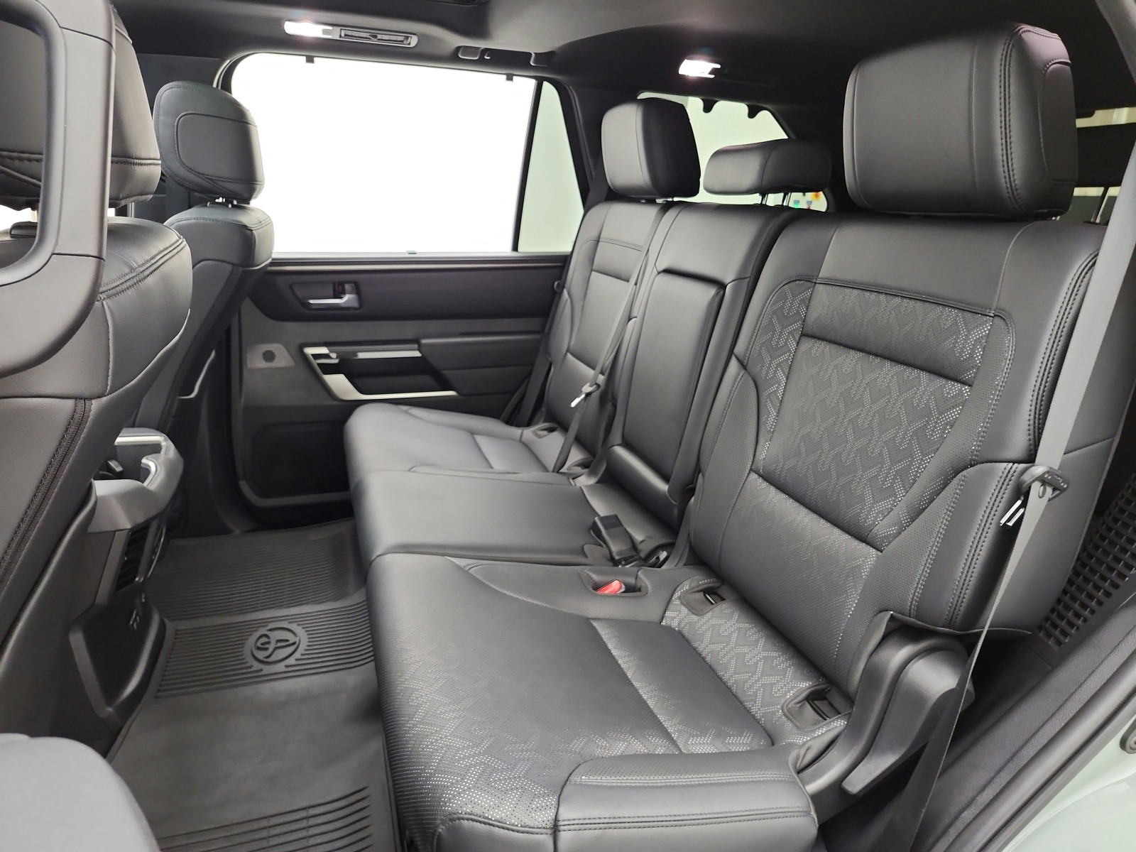 Used 2025 Lunar Rock Toyota Limited image 13